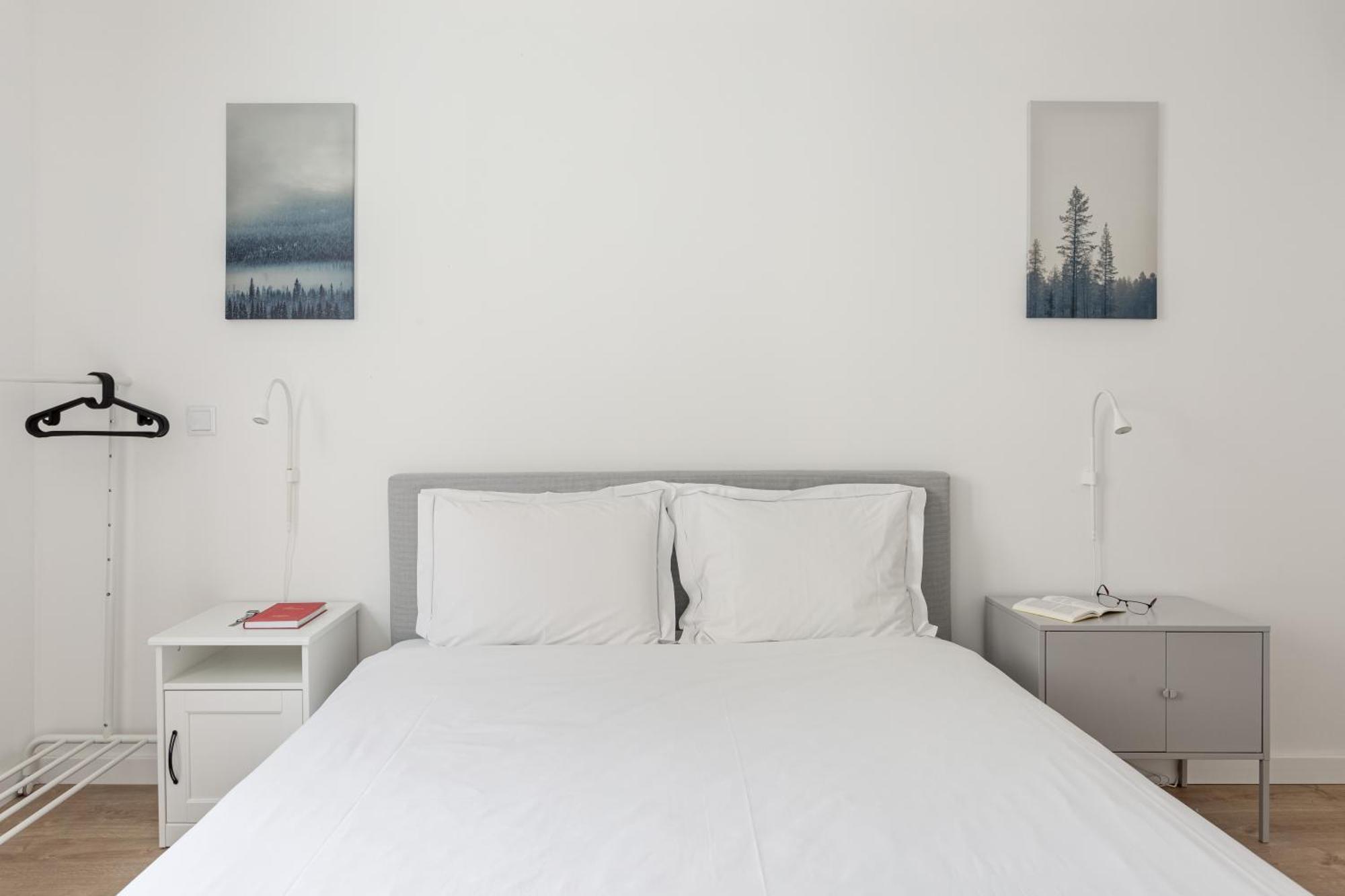 Joivy Minimalistic Apt W Patio In Principe Real Lisbon Exterior photo